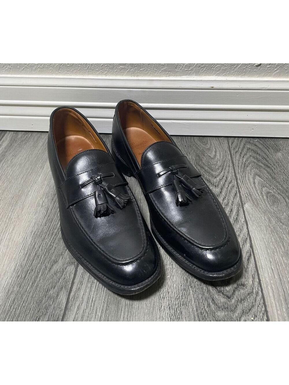 Allen Edmonds Wingham Black Leather Tassel Loafer size 13 EUC